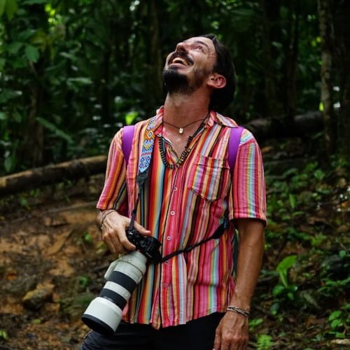 "Viajar es conectar con la naturaleza, por eso mi propósito es hacer enamorar a la gente de la naturaleza y así ayudar a transformar la relación que tenemos con ella. AMAR para conservar."